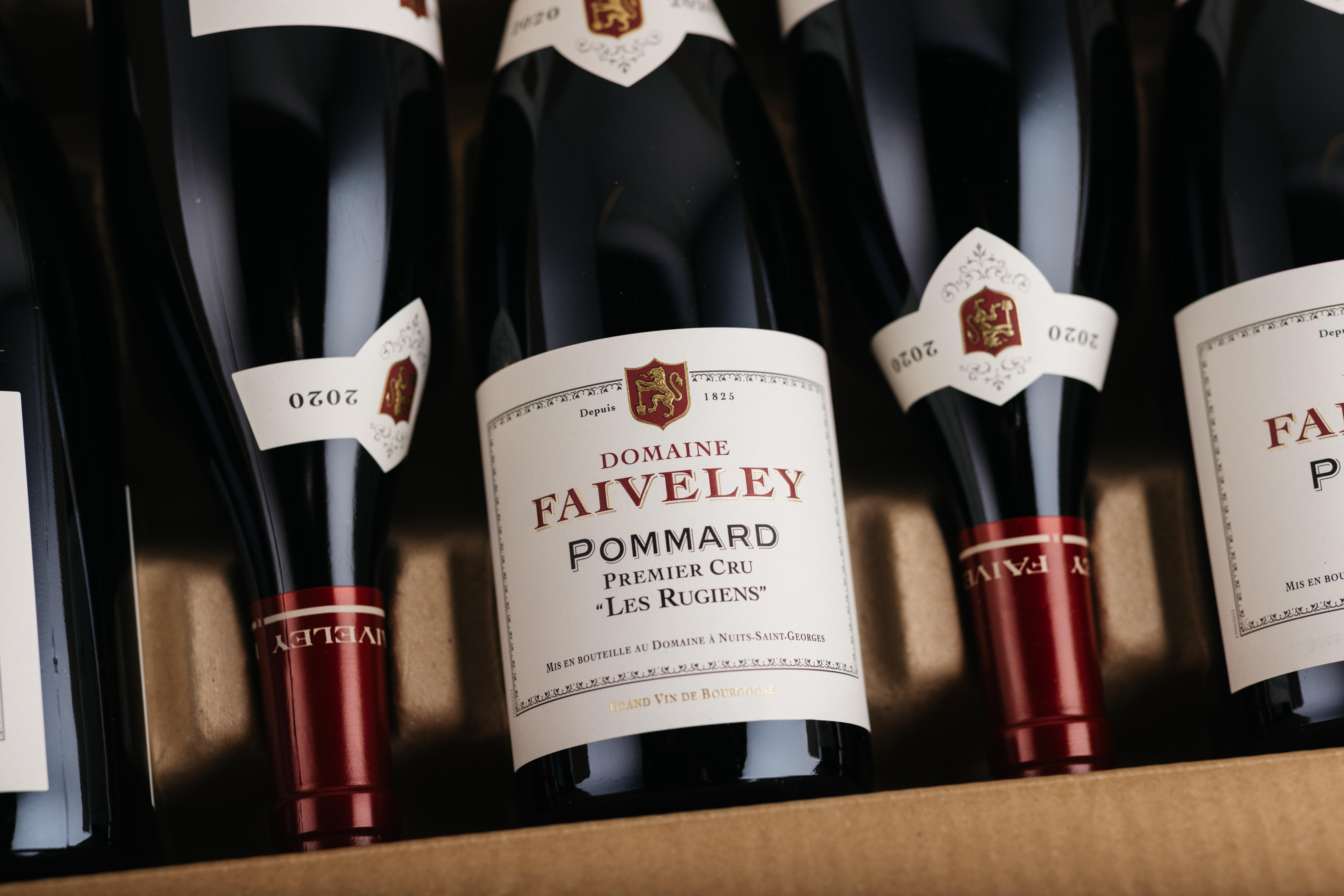 20208011576-2020-pommard-les-rugiens-1er-cru-domaine-faiveley-burgundy-2