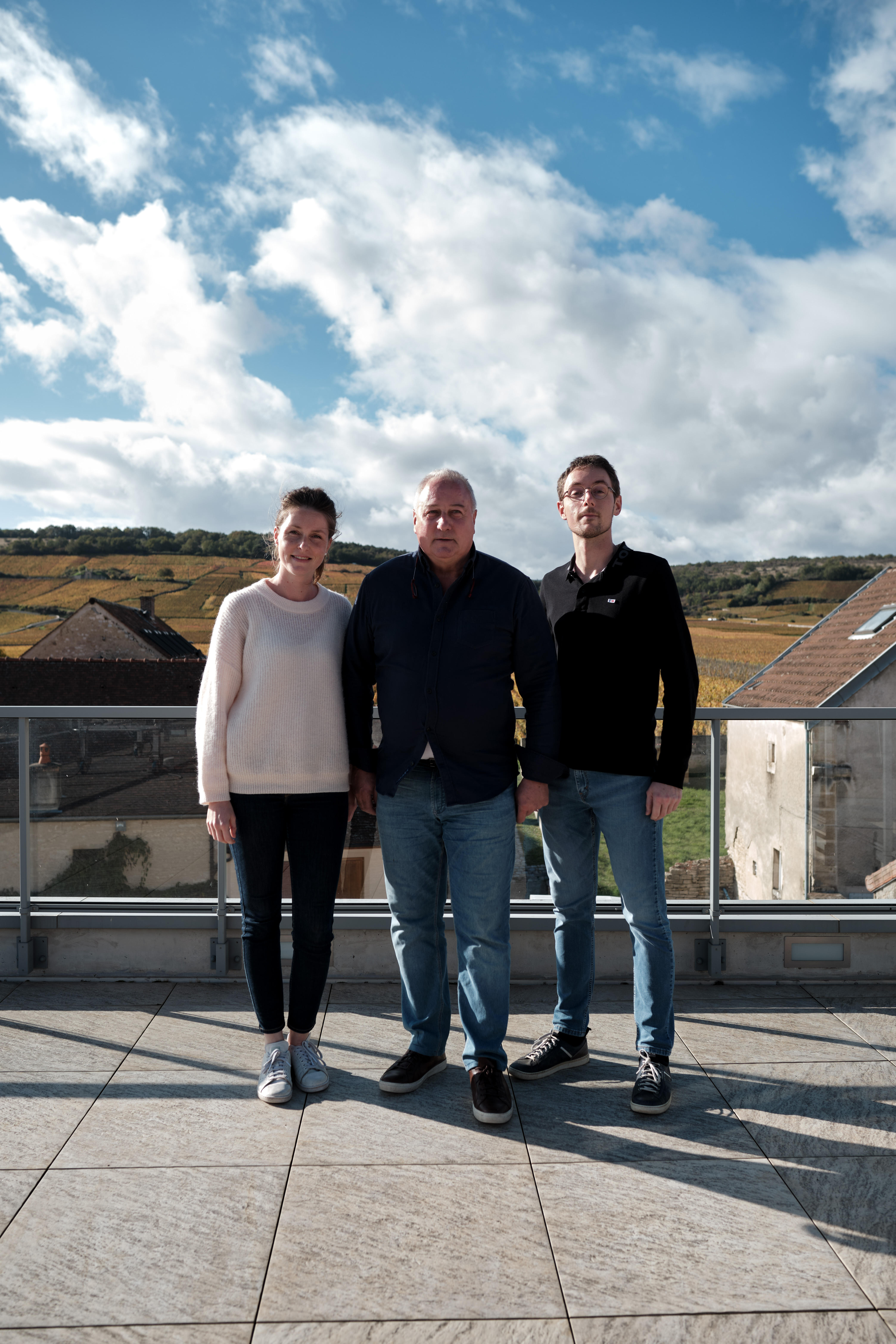 Mathilde-Etienne-Hurbert-Grivot-3_Domaine-Jean-Grivot_Burgundy-2021_Jason-Lowe