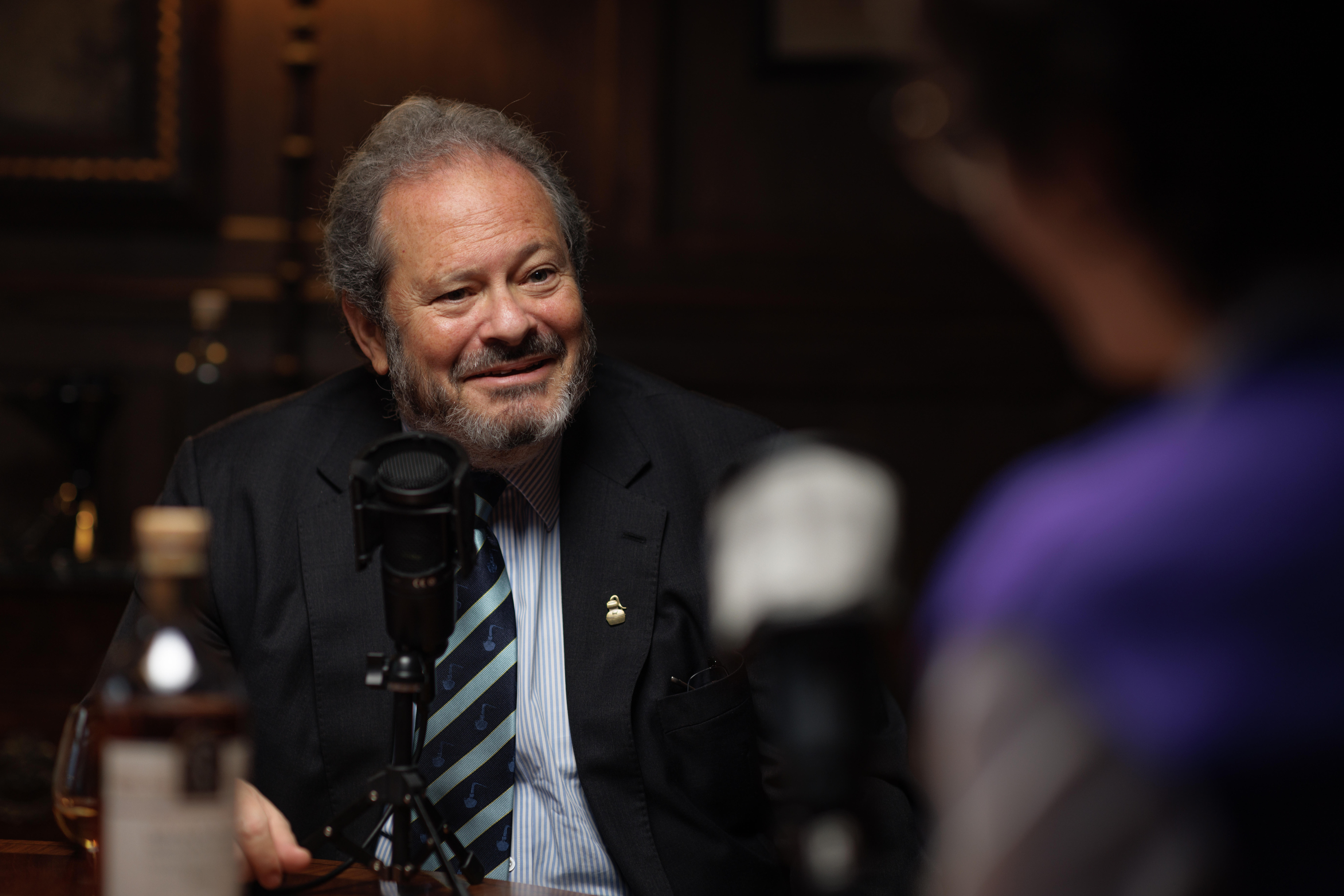 Podcast-2024-portraits-Daniel-Szor-and-Barbara-11